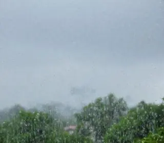 pancadas fortes e rápidas