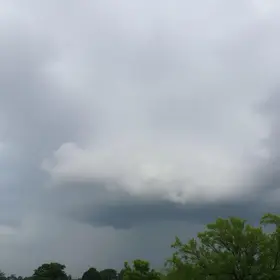 céu nublado em Jequié