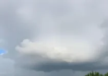 jequié céu nublado