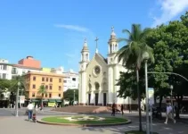 Praça Nossa Senhora Aparecida