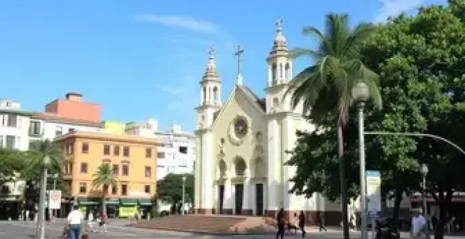 Praça Nossa Senhora Aparecida
